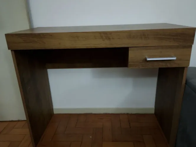 Escrivaninha / mesinha