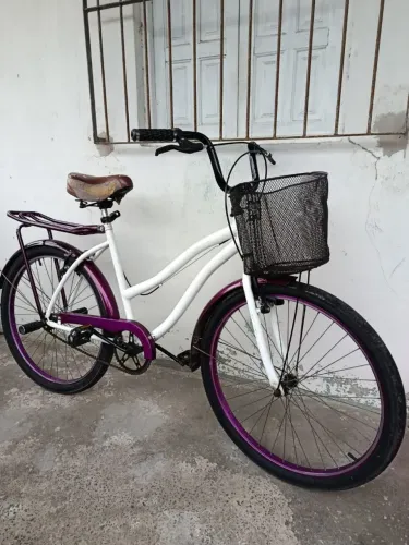 Bicicleta semi nova