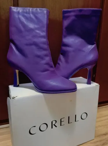 Bota Corello 37 (sem uso)