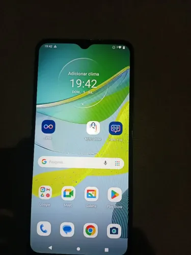 Motorola E13