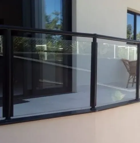 2 vidros FIXO pra guarda-corpo 1,00x1,00 novos R$150 CADA E NAO ENTREGO