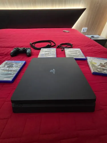 Ps 4