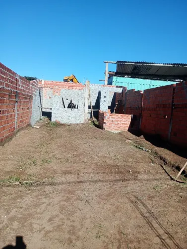 VENDO OU TROCO TERRENO NO PQ SAO BENTO COM EDÍCULA ESPAÇO FESTA