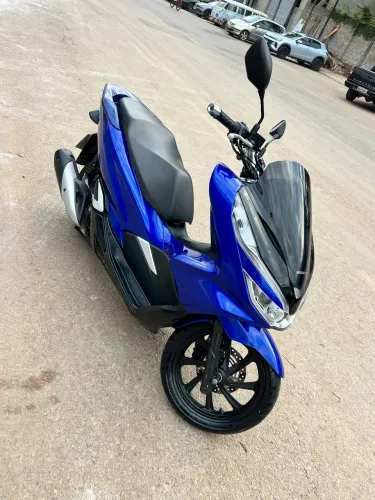 PCX 2022 - Pouco rodada - preço baixo - Honda 