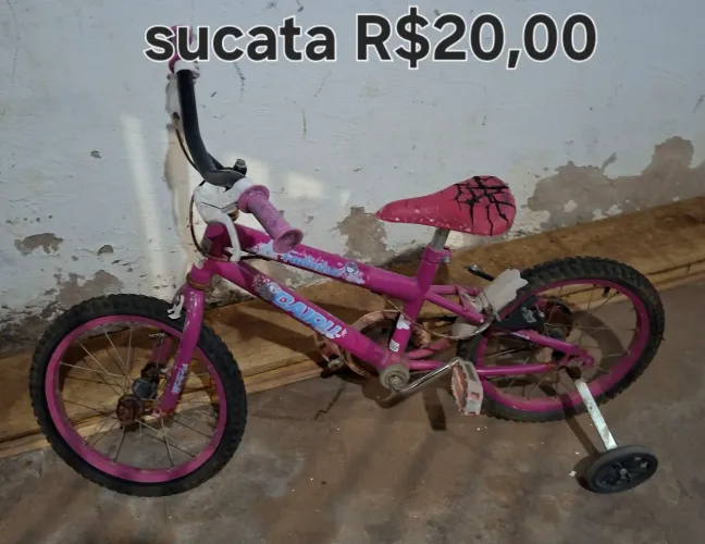Bicicleta sucata R$20,00