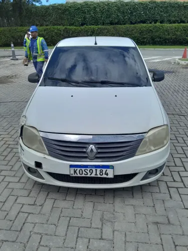 Renault Logan Expression Hi-flex 1.6 8V 4P 2012