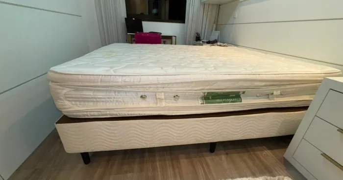 Cama