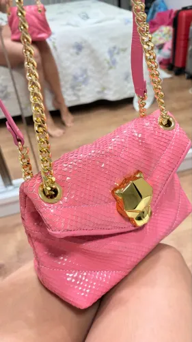 Bolsa schutz couro 