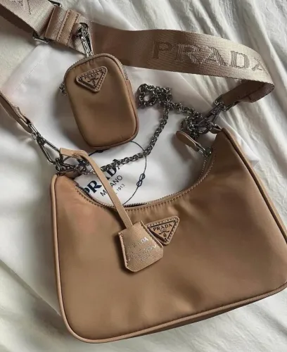 Bolsa Prada Re- Edition 2005 re-nylon caqui