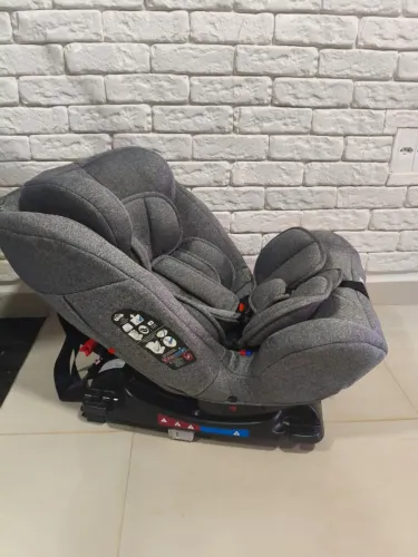 CADEIRINHA PARA CARRO FISHER-PRICE