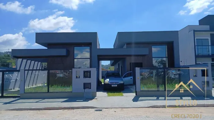 Casa com 3 dormitórios, 109 m², à venda em Forquilhas, São José/SC