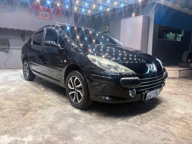 Peugeot 307 Sed. Presence 1.6 Flex 16V 4P 2008