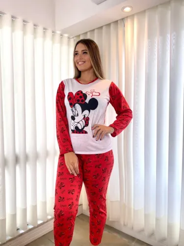 Pijama frio inverno personagem 