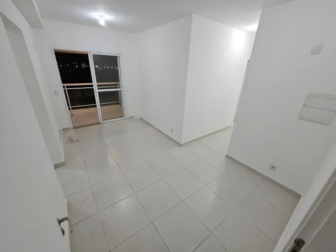 Apartamento 2 quartos Quintas da Glória.