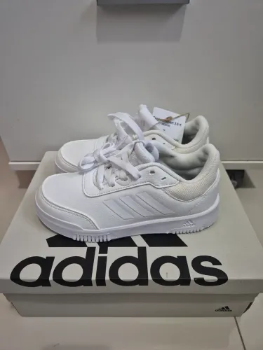 Tenis adidas infantil