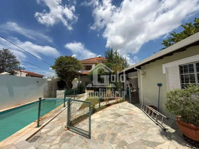 Casa para alugar, com 4 Quartos, 225m² no bairro Jardim Recreio