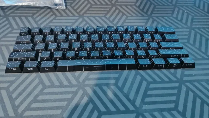 Keycaps topográficas  preta 97 teclas pra sair rápido 
