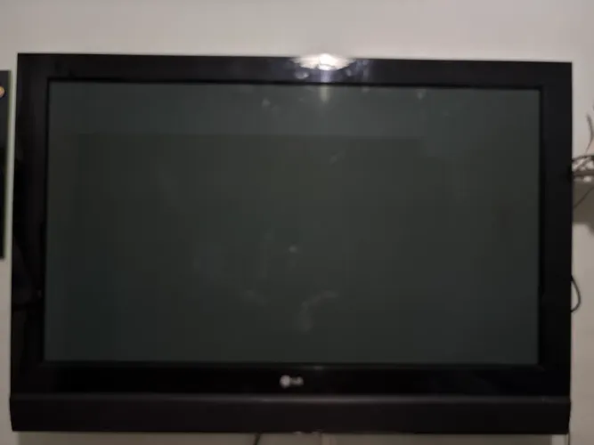 Vende-se TV 42 polegadas