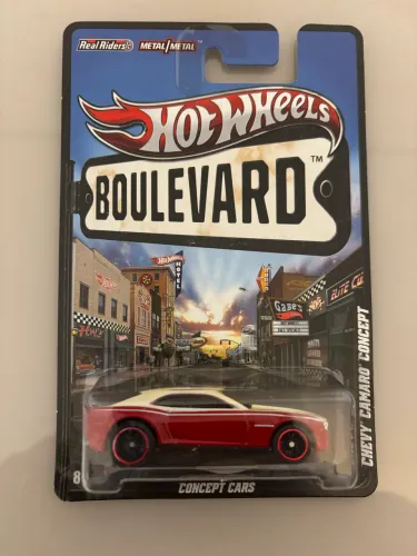 Hot Wheels Premium Boulevard Chevy Camaro