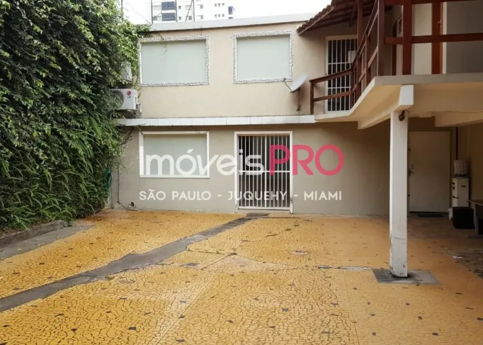 Sobrado Comercial em Moema