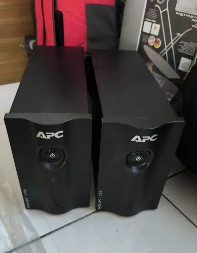 Nobreak APC 1200va