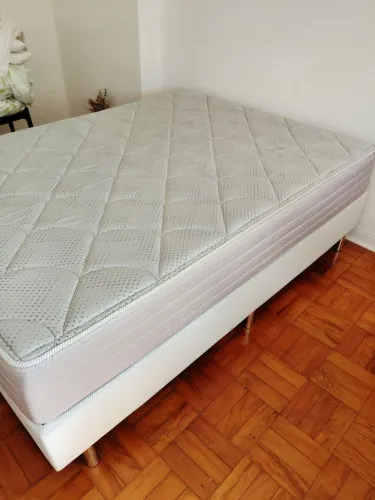 Cama de casal - Colchão e base Ortobom
