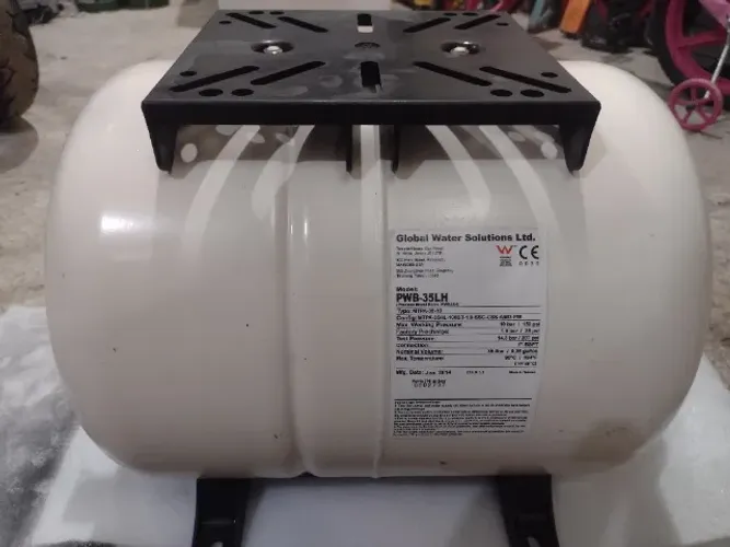 Tanque de Pressão Schneider 35 Litros para pressurização