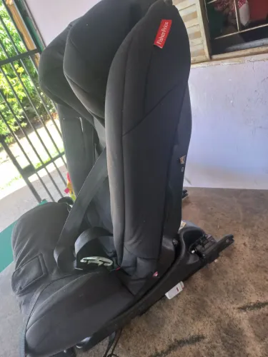 Vendo cadeira de bebê 