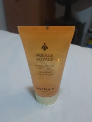 Espuma de Limpeza Facial Abeille Royale Cleansing 40ml