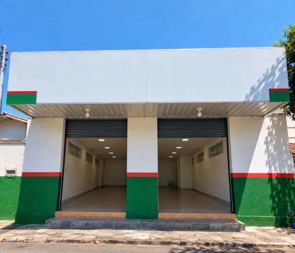 Aluga-se Salão Comercial