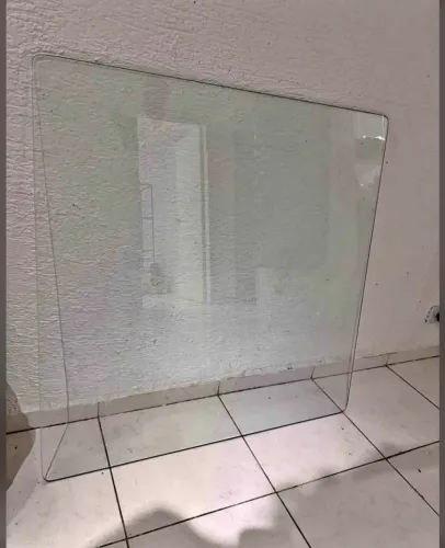 Tampo de mesa em vidro