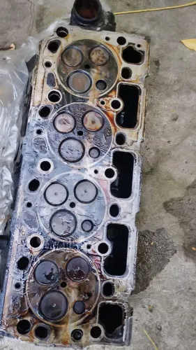 Vendo cabeçote Mercedes 924