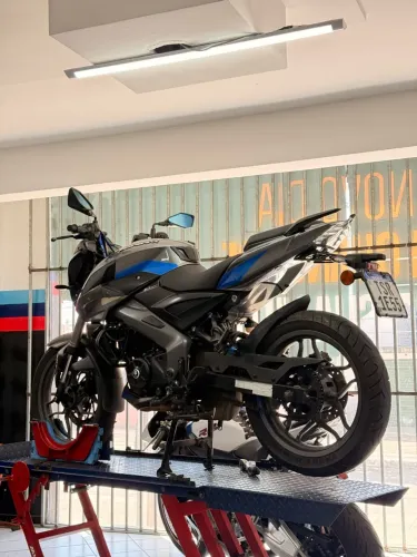Bajaj Dominar 160 2025