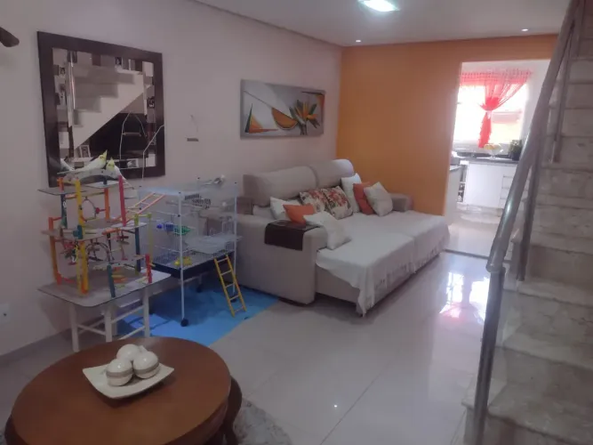 Casa em Condomínio Fechado Vila de Espanha - 2 Dorms e 2 Vagas - Cotia/SP