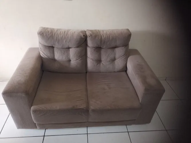 Sofá 2 lugares