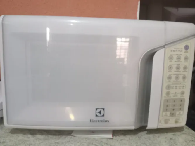 Micro-ondas Electrolux 40l