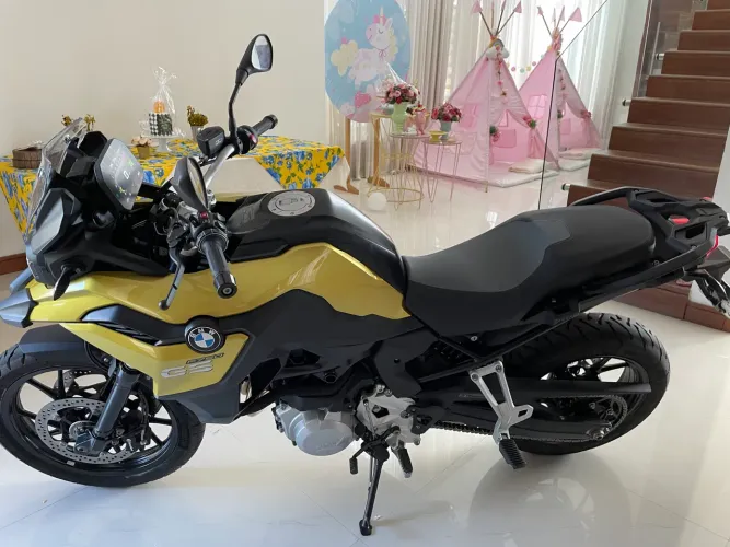 Moto BMW F 750 GS