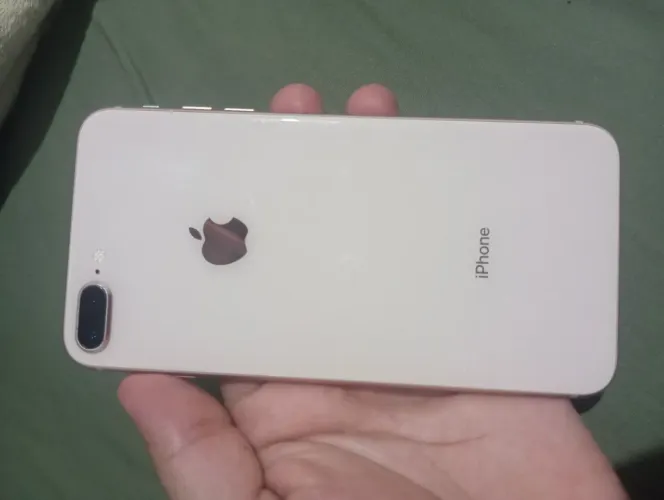 iPhone 8 Plus - Preço de Banana