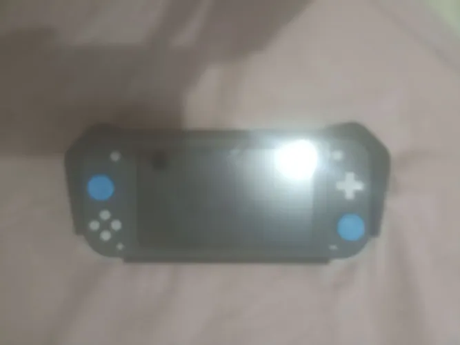 Nintendo switch lite semi-novo