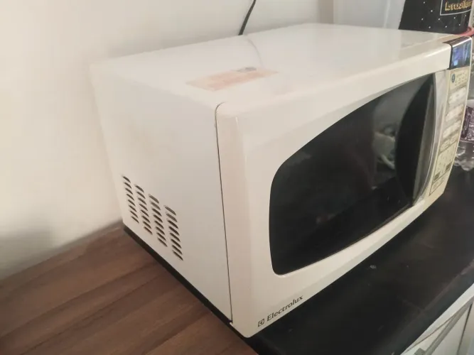 Microondas funcionando perfeitamente
