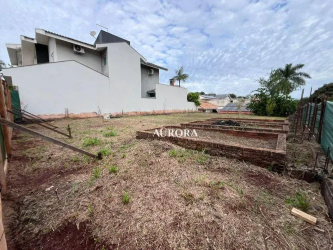 Terreno no Condomínio Vale do Arvoredo à venda - Zona Sul, 300 m² por R$ 910.000 - Londrin