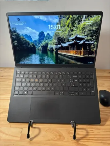 Notebook Dell Inspiron 15 3520 i5 12ª Ger 16GB SSD 1TB Full HD + Mouse + Suporte