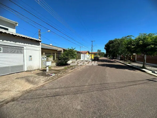 A Oportunidade é agora! Sobrado com 4 dormitórios à venda, 500 m² por R$ 690.000 - Cuniã -