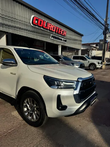 Toyota Hilux CD SRX 4X4 2.8 TDI 16V Diesel Aut. 2022