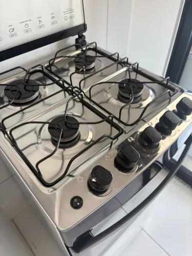 Fogão 4 Bocas Continental Branco Automático TOPLimpaFácil