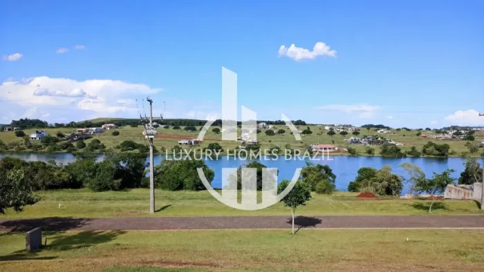 Vendo casa Moderna no Ecovillas do Lago -Sertanópolis 