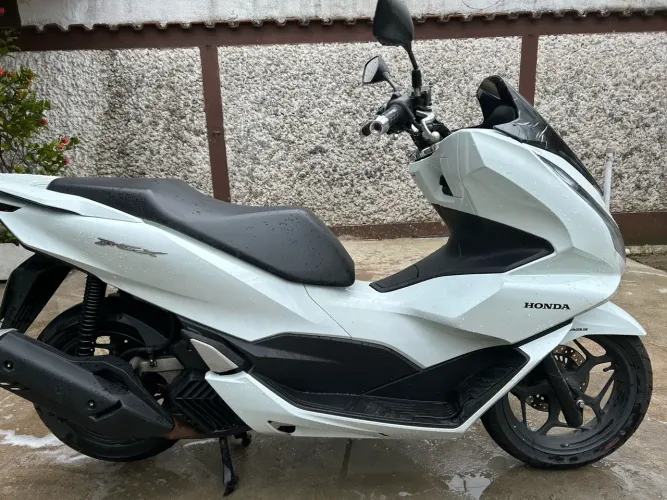 Honda PCX 160 DLX 2024