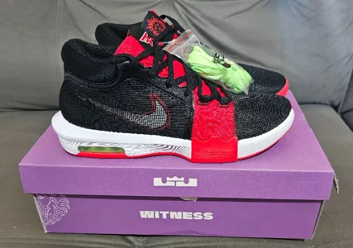 Tênis nike LeBron Witness 8 x Faze Clan 44 novo sem uso! 100% original