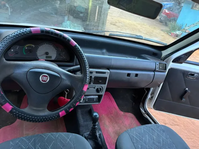 Fiat Uno Mille 1.0 Fire/ F.flex/ Economy 4P 2012