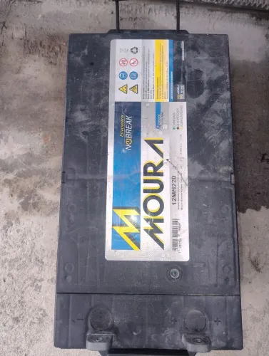 Bateria estacionária 12mn22012mn220 moura